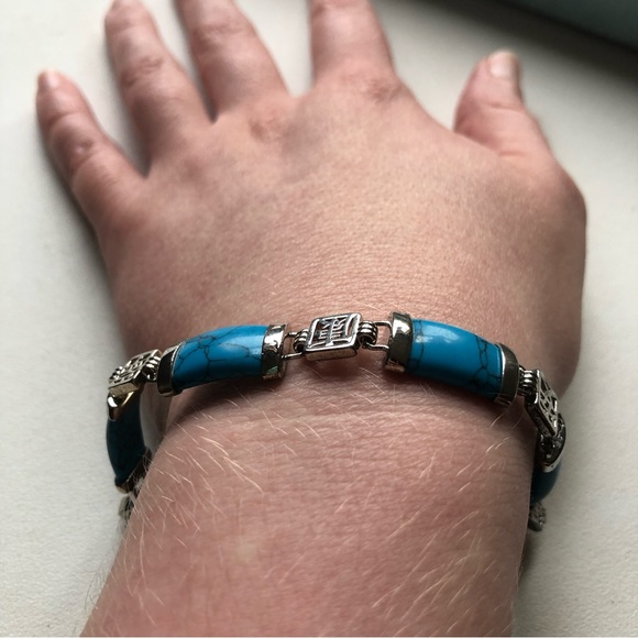 turquoise stone bracelet with silver plating - Picture 5 of 6